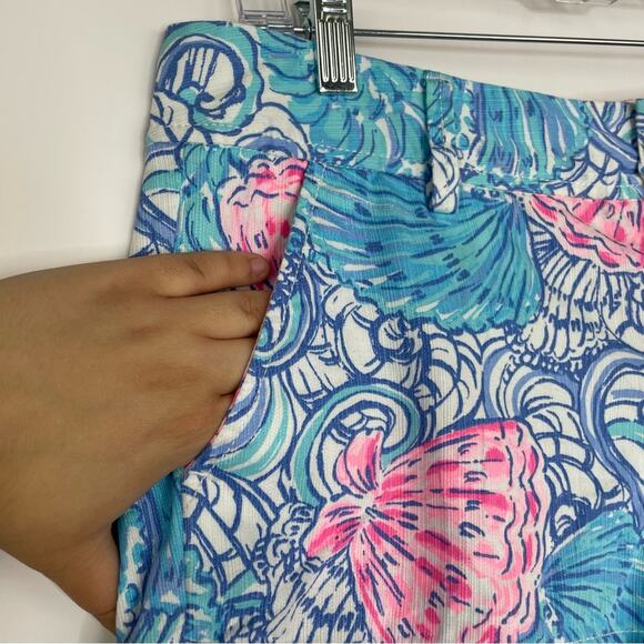 Lilly Pulitzer shorts Women's size 6 Walsh seashell Blue Heaven - Picture 3 of 11